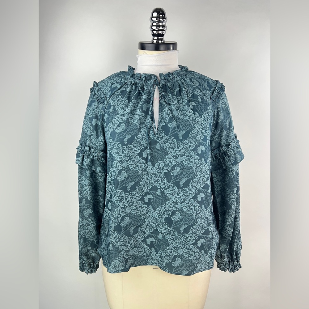💚 3033. Balloon Sleeve Floral Butterfly Jacquard Blouse